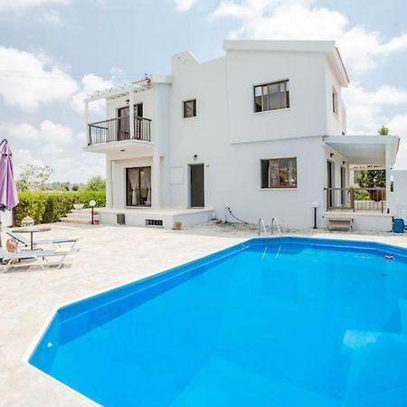 Villa 26 Paphos Exteriör bild