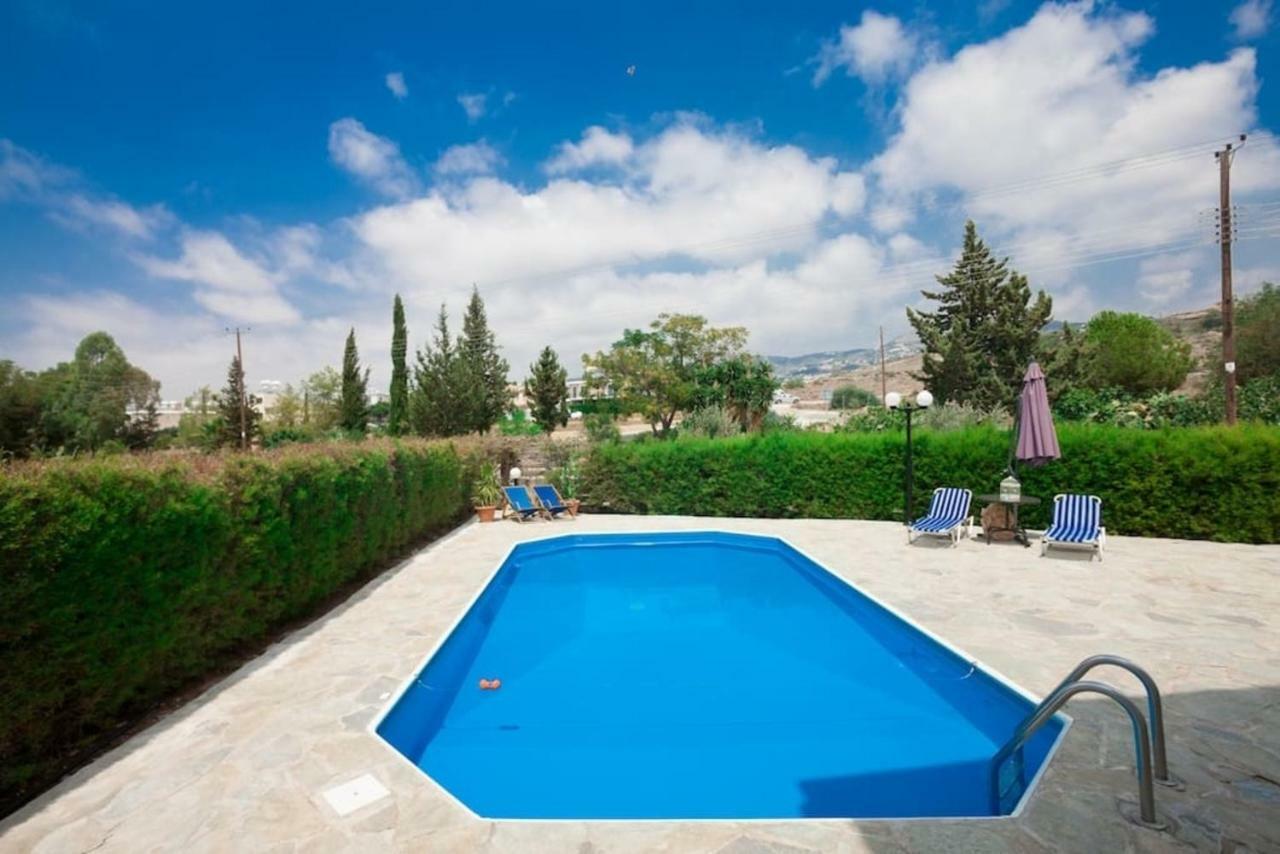 Villa 26 Paphos Exteriör bild